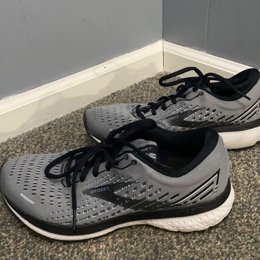Great condition!!! Size 8 men’s- Women’s 9.5